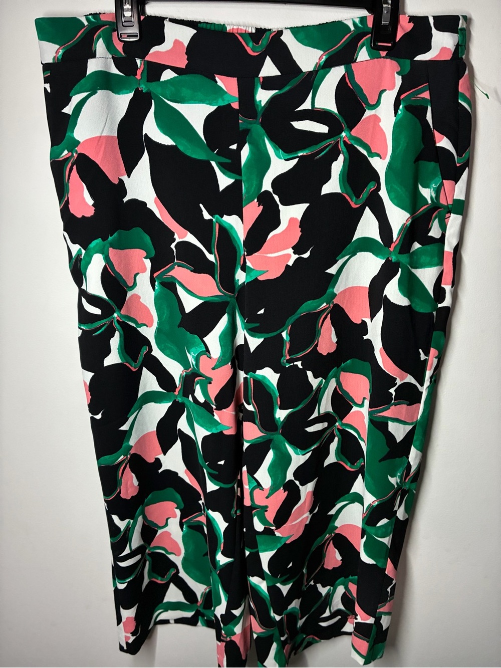 Nine West Black, Green & Pink Floral Midi Skirt